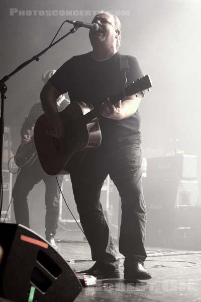 PIXIES - 2019-10-19 - PARIS - Olympia - Charles Michael Kittridge Thompson
